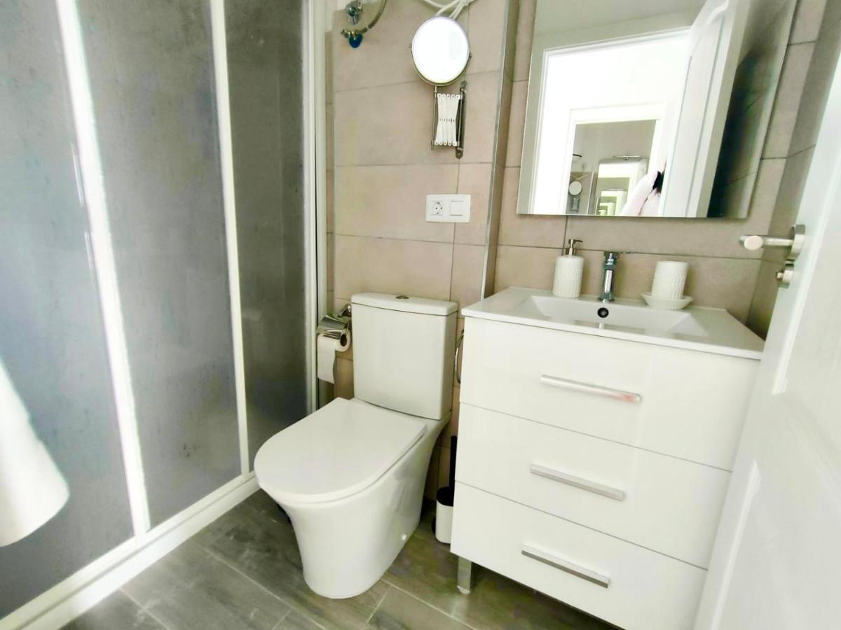 TOP New apartment center Los Cristianos Arona  Exterior foto