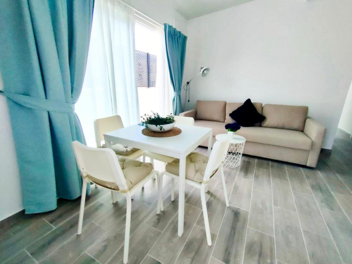 TOP New apartment center Los Cristianos Arona  Exterior foto