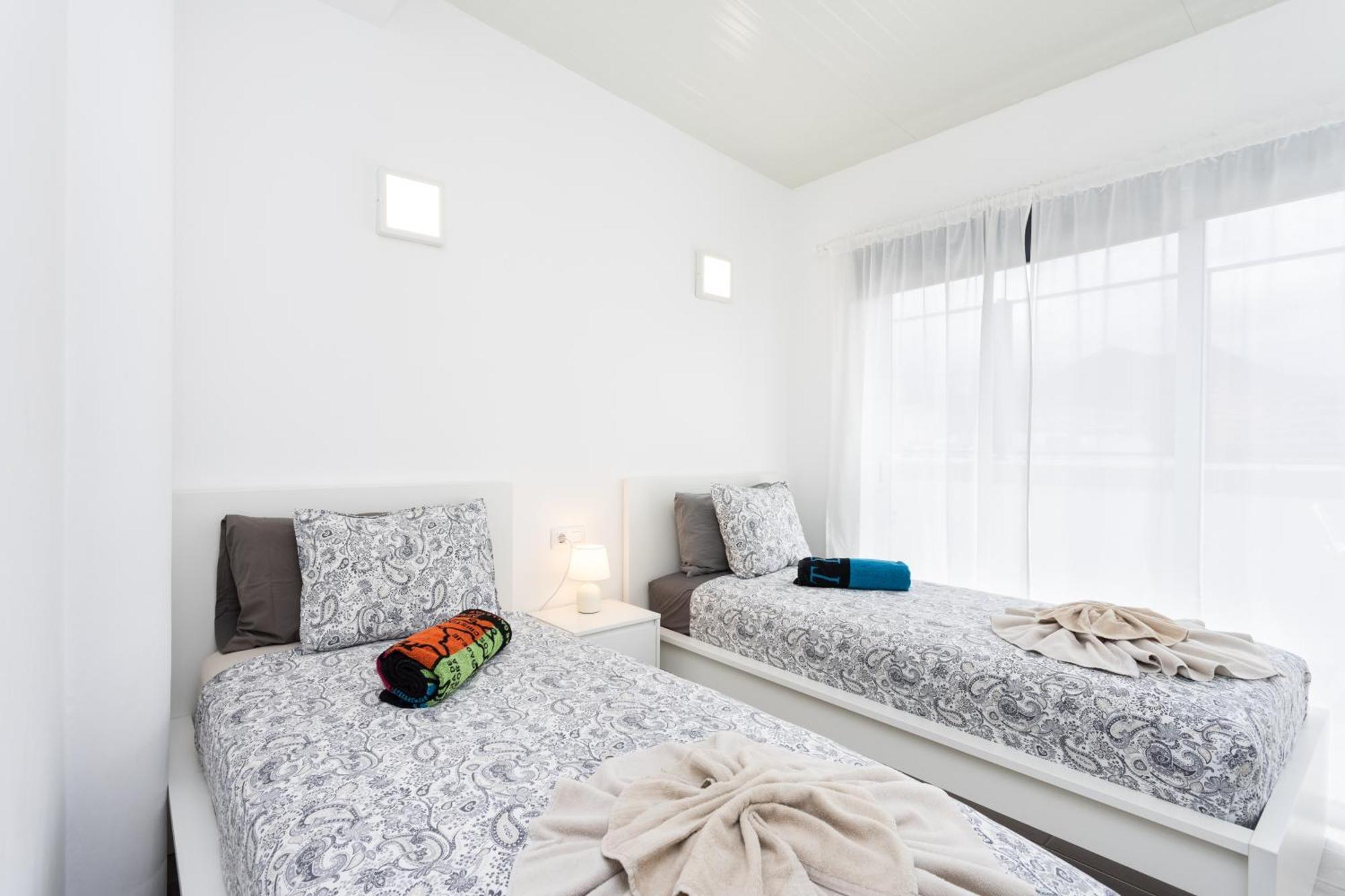 TOP New apartment center Los Cristianos Arona  Exterior foto